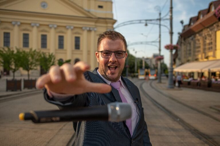 Bodnár Zsolt Ceremóniamester - Esküvőszervező - Hacacárémester