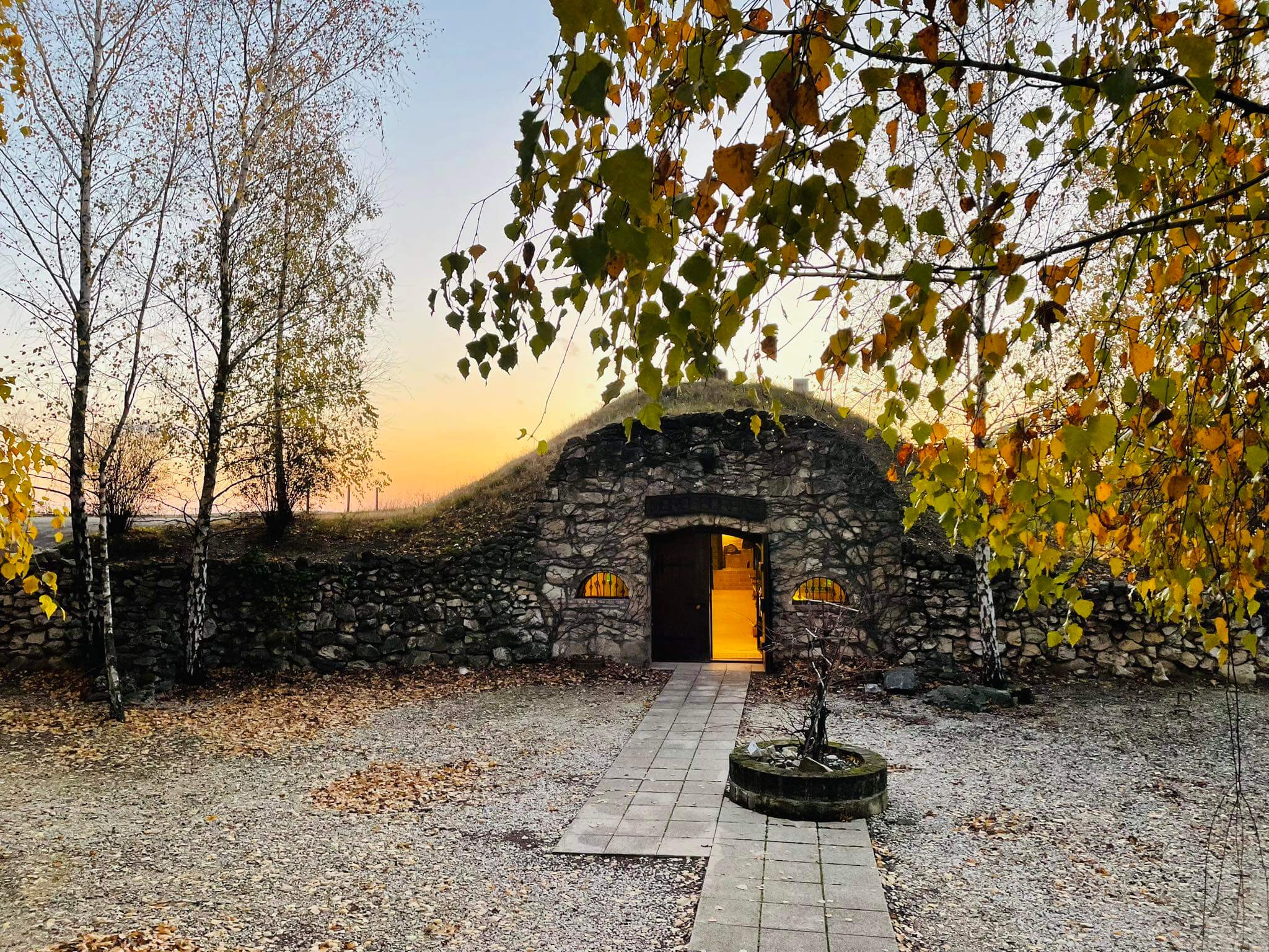 Pezsgő Borház - Etyek