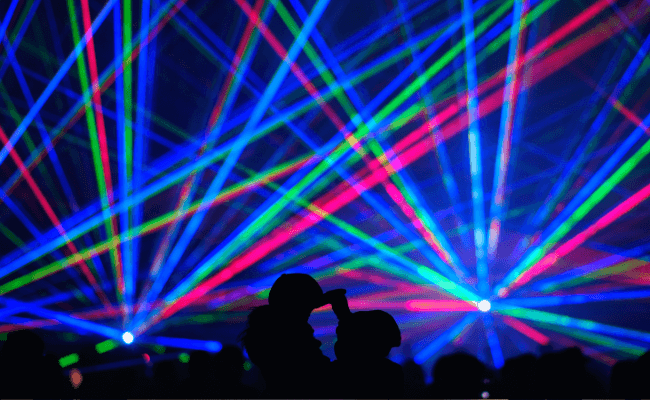 Tűzijáték, Lézershow az esküvőn (3)